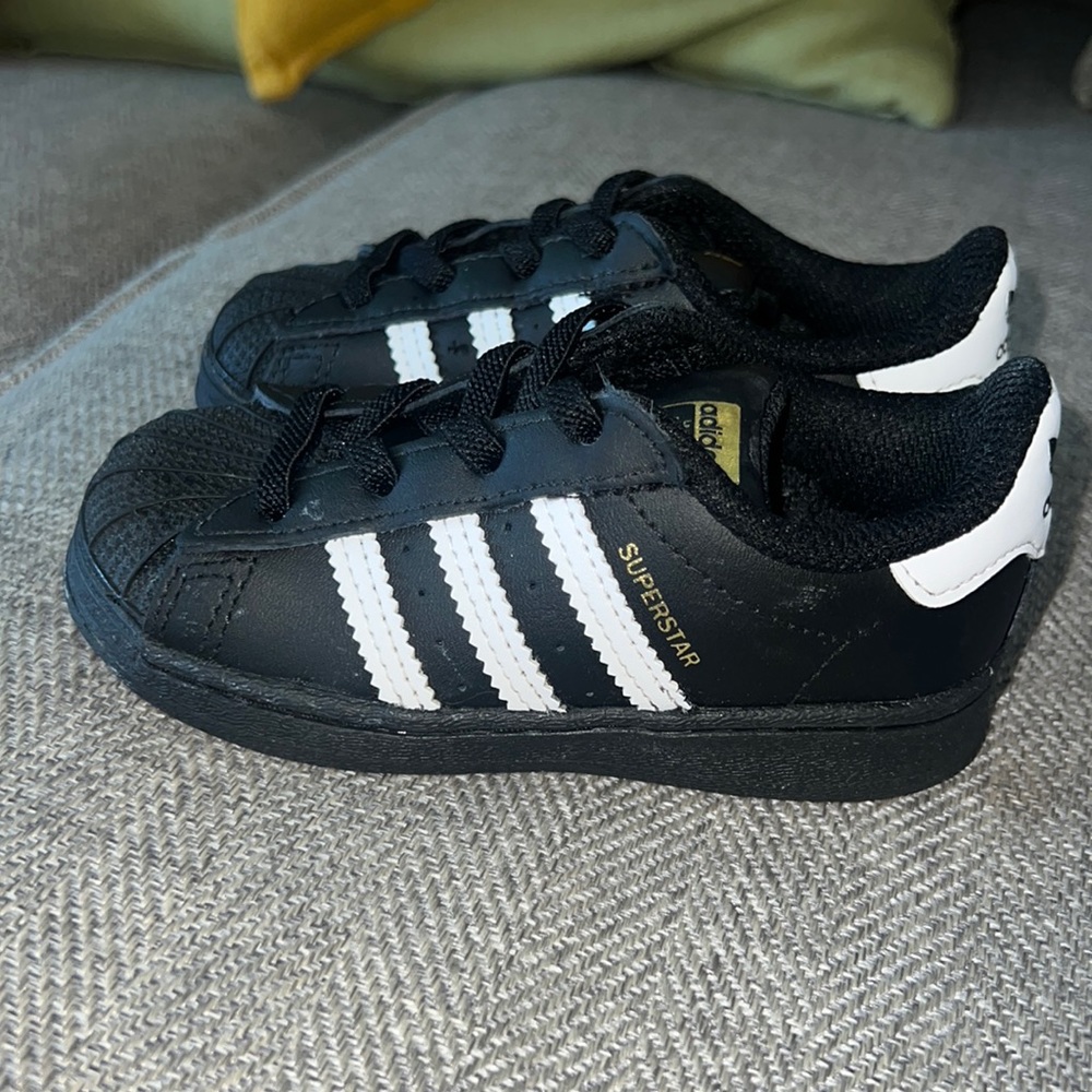 Toddler shoes